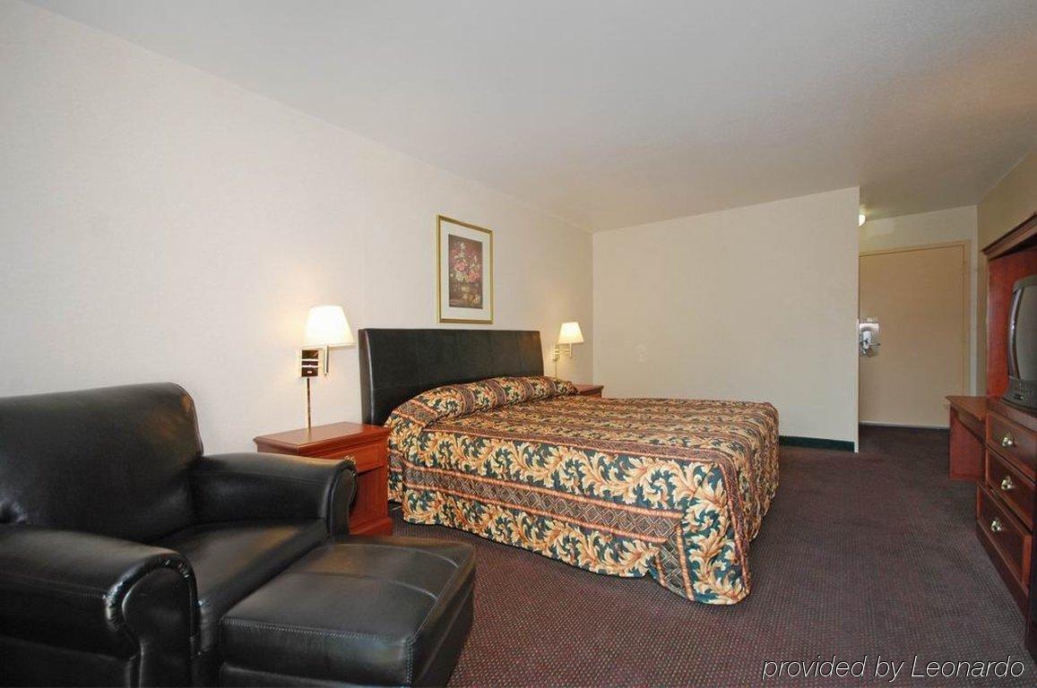 Magnuson Grand Columbus North Hotell Rum bild