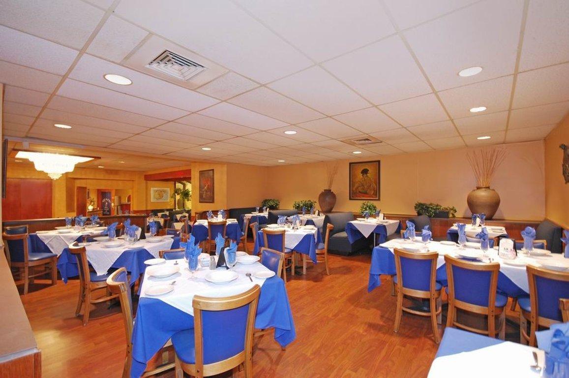Magnuson Grand Columbus North Hotell Exteriör bild