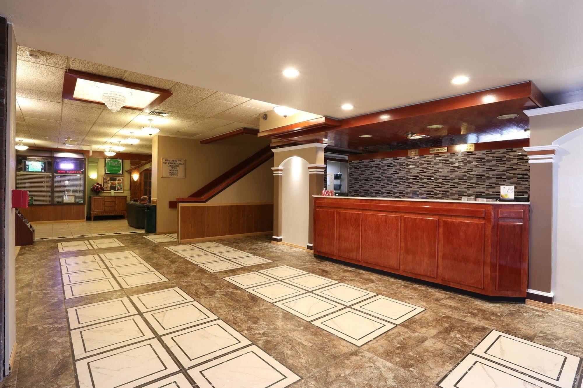 Magnuson Grand Columbus North Hotell Exteriör bild
